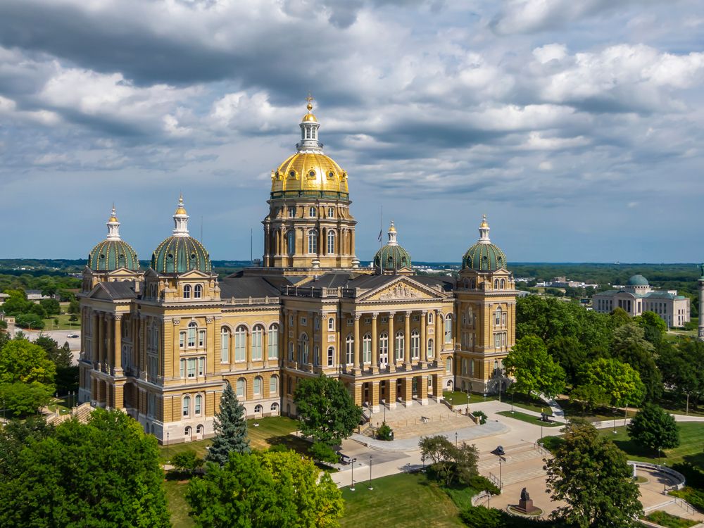 Exterior of the Iowa State Capitol