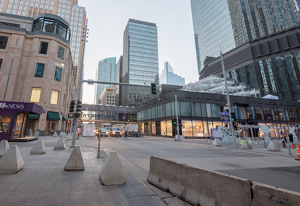 Shops at Nicollet Mall
