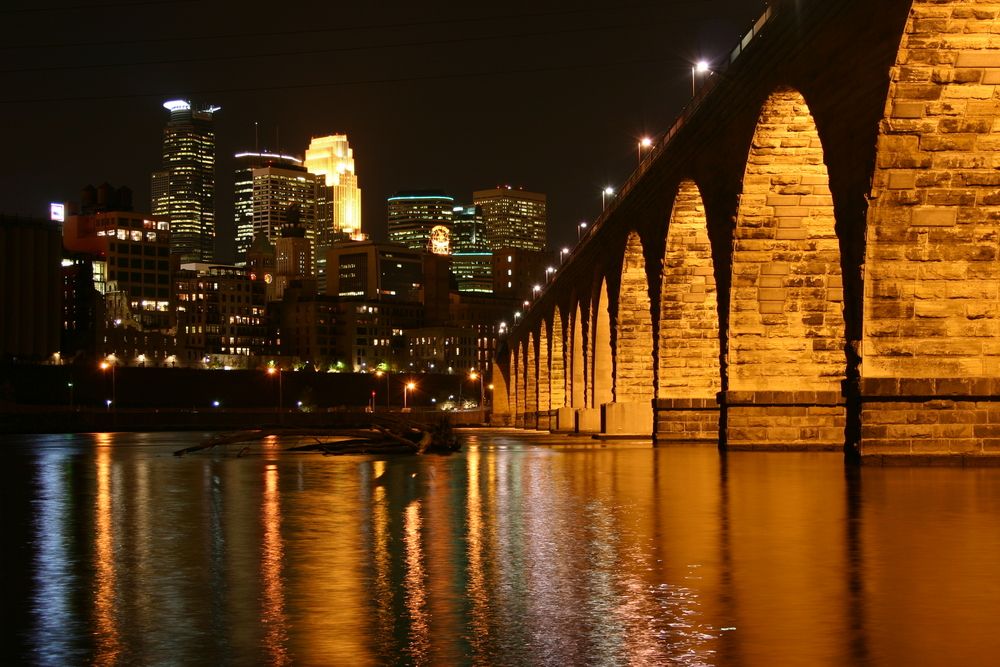 Night lights of Stone Arch Bridge