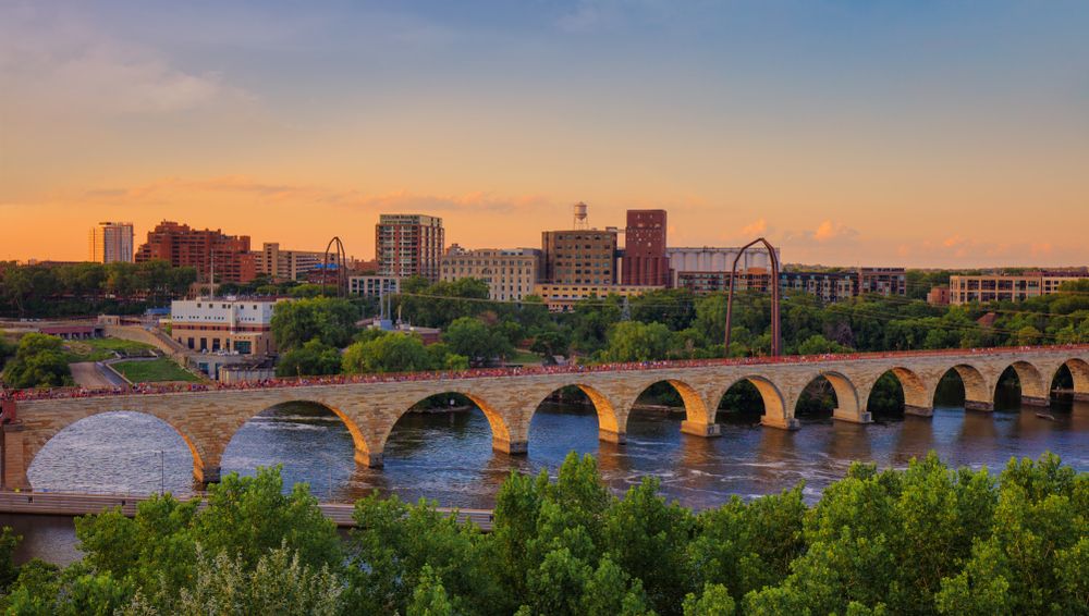 Far view of the Stone Arch Bridge