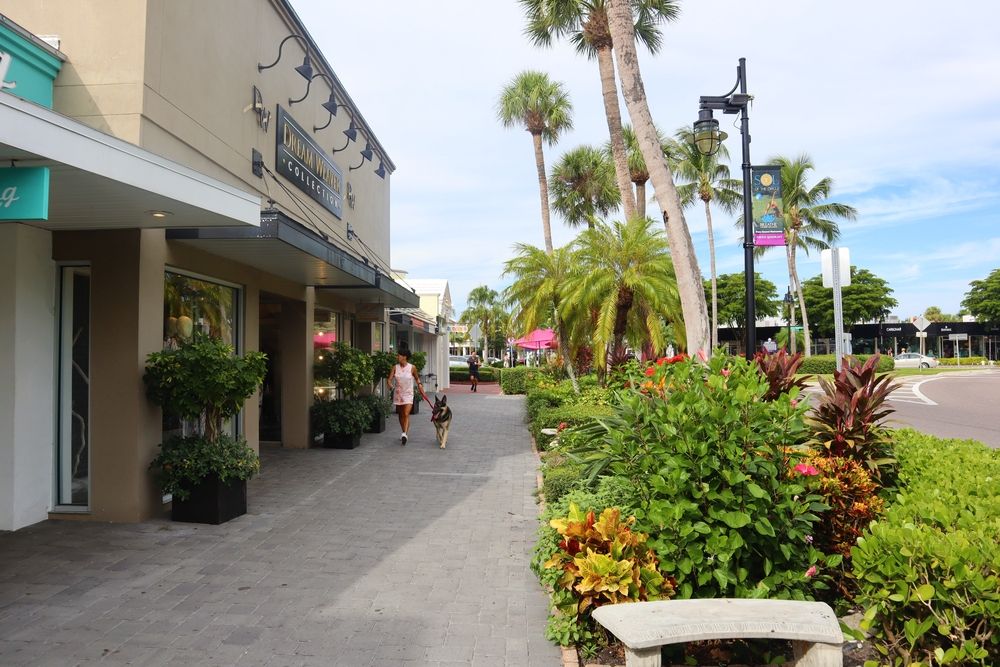 Shops along St. Armands Circle