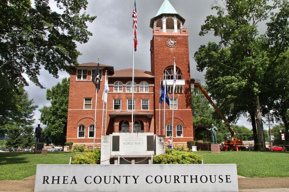 Exterior of the Rhea County Courthouse