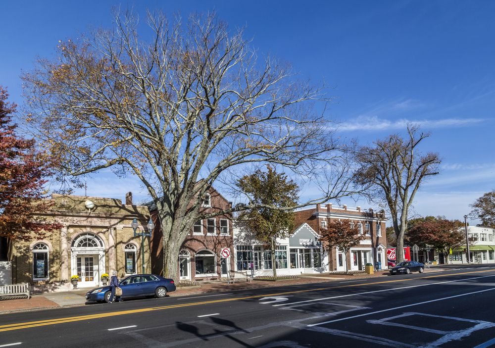 The road of Main Street Historic District