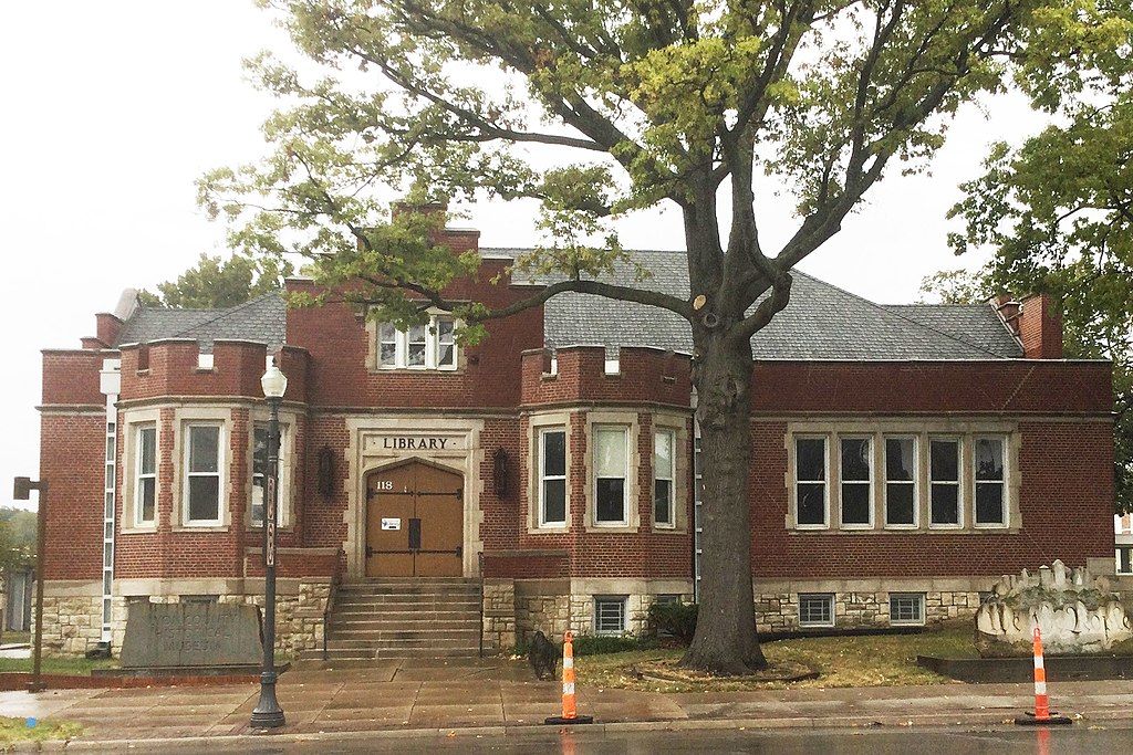 Exterior of the old Emporia Public Library