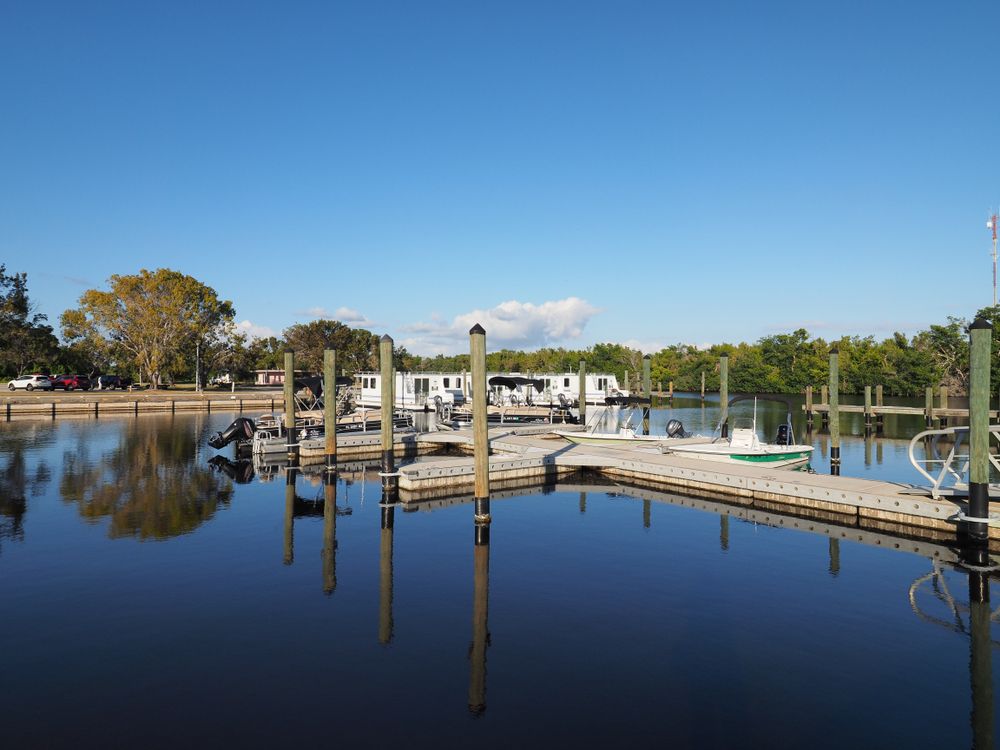 The dock of Flamingo Marina