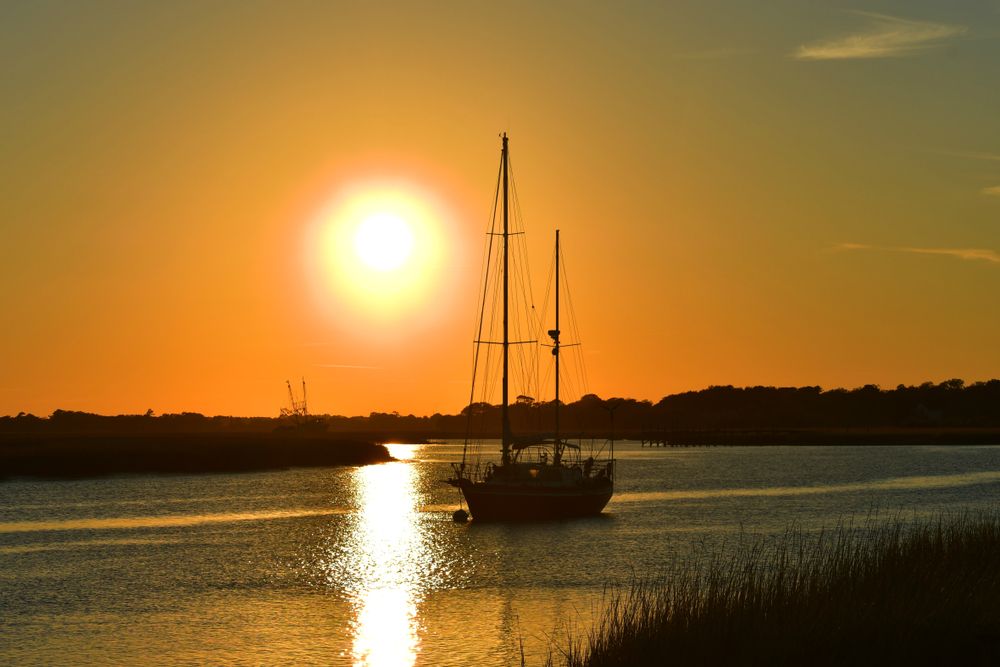 Sailing at Morris Island