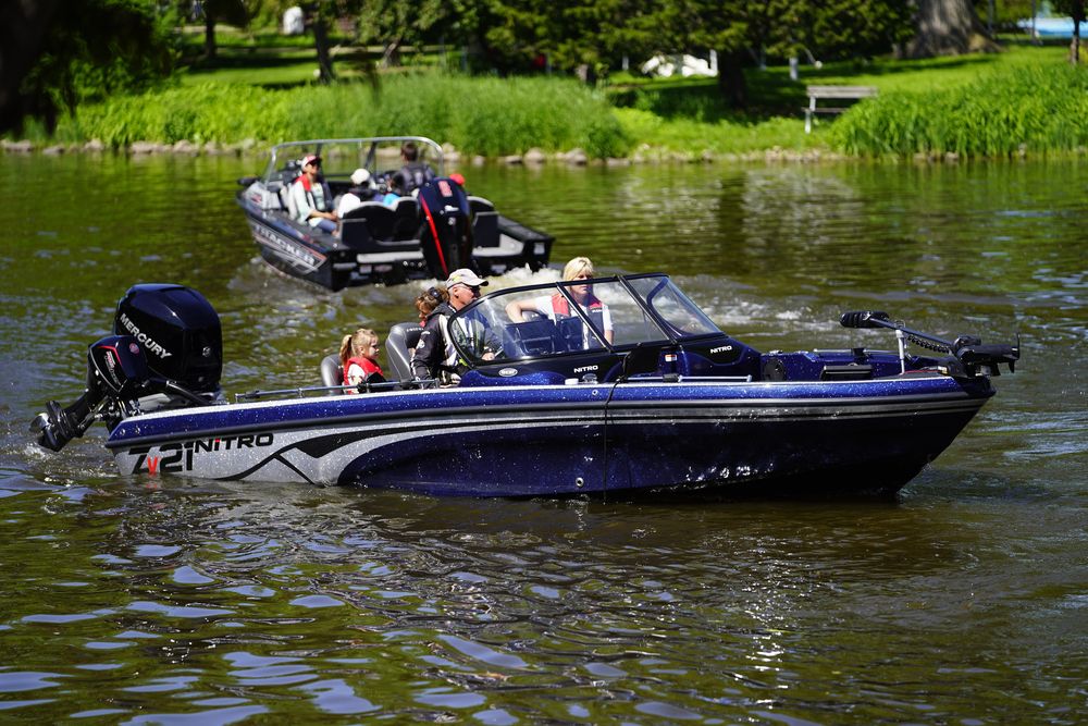 Boat rides at Lakeside Park