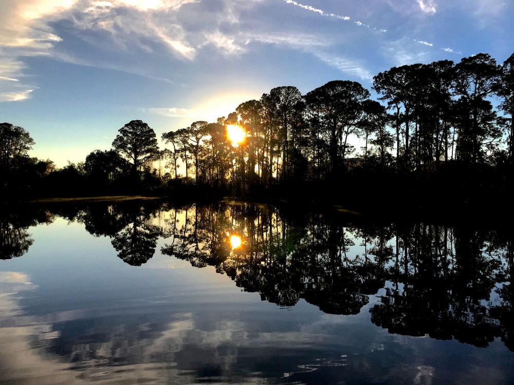 Sunrise in Lake Davenport
