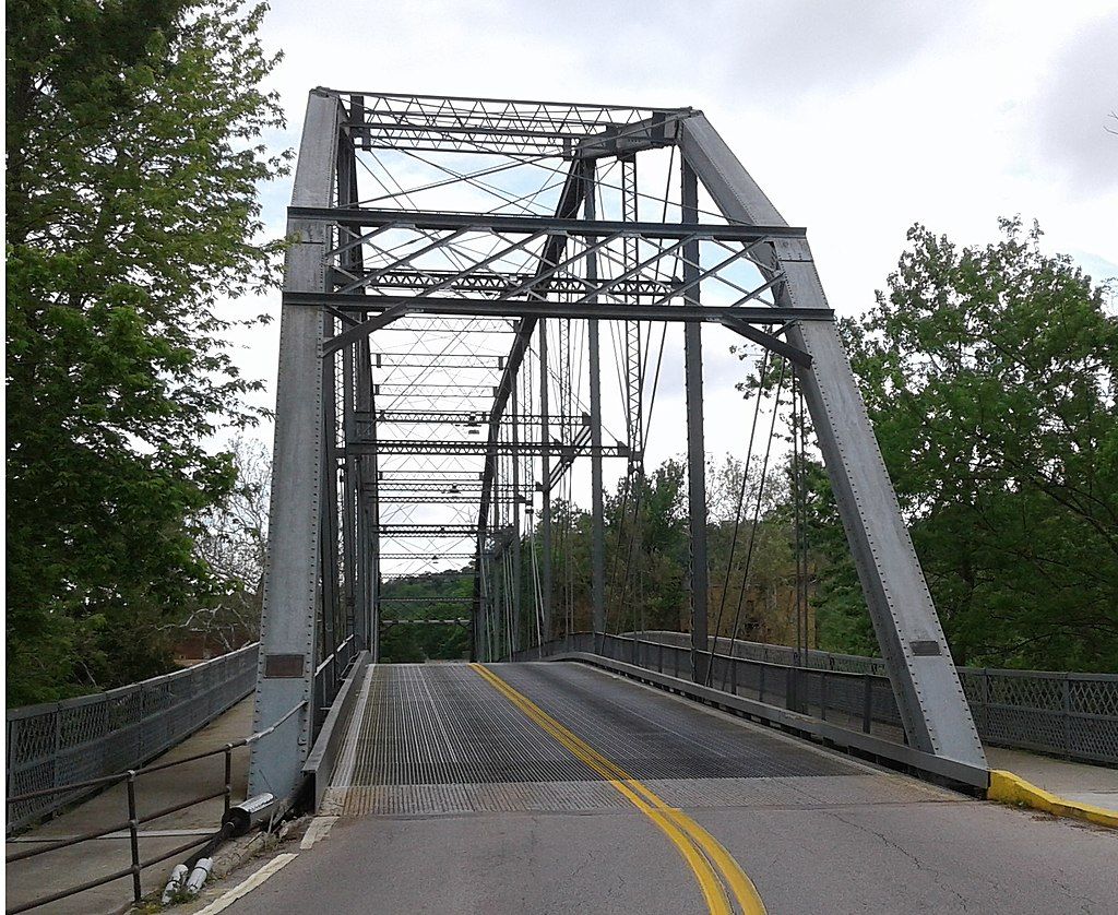 Road of the Singing Bridge