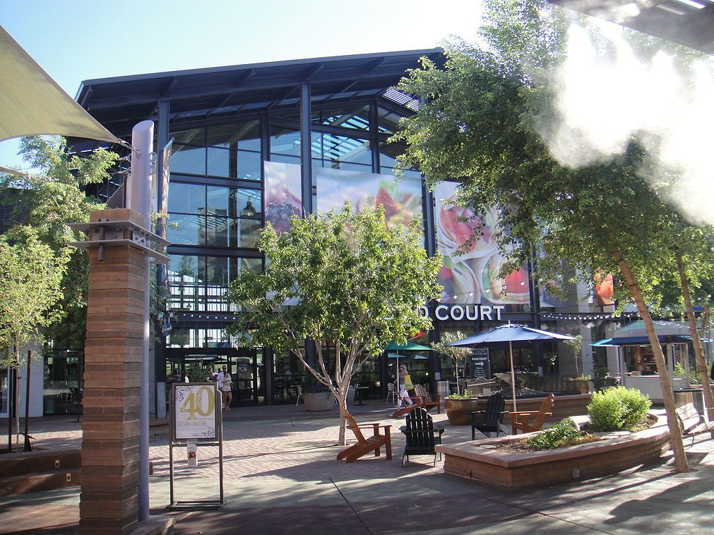 Food court at SanTan Village