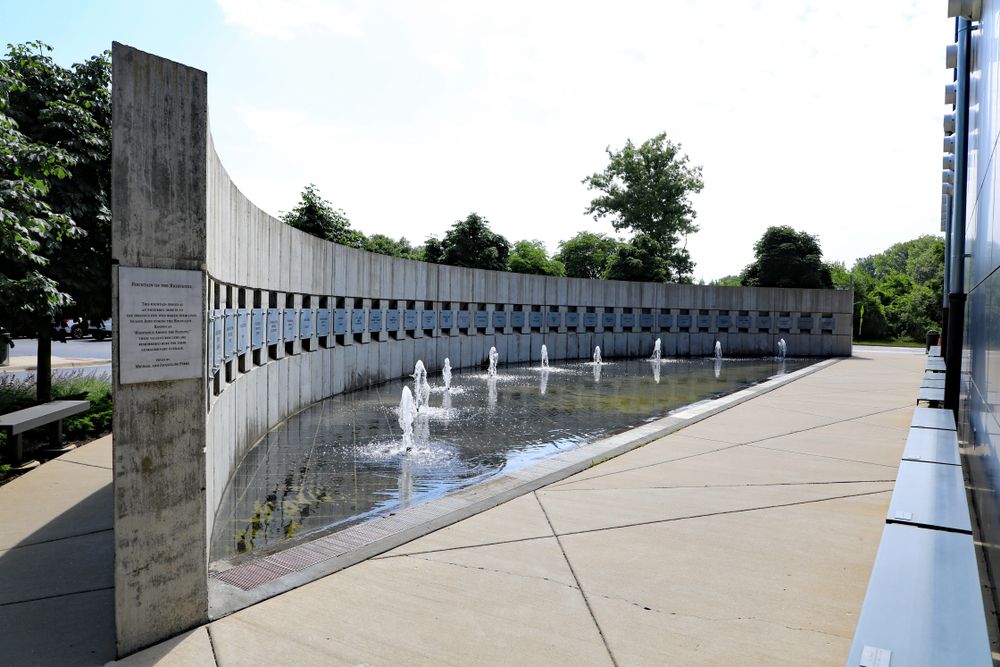 Memorial wall in Illinois Holocaust Museum