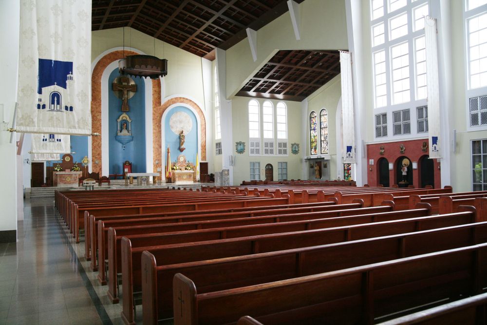 Interior of Dulce Nombre de Maria Cathedral-Basilica