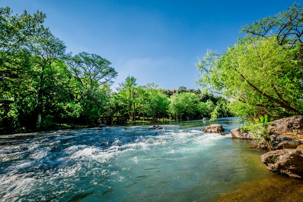 Scenic view of Guadalupe River