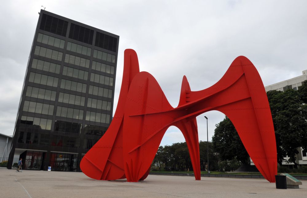 La Grand Vitesse at Calder Plaza