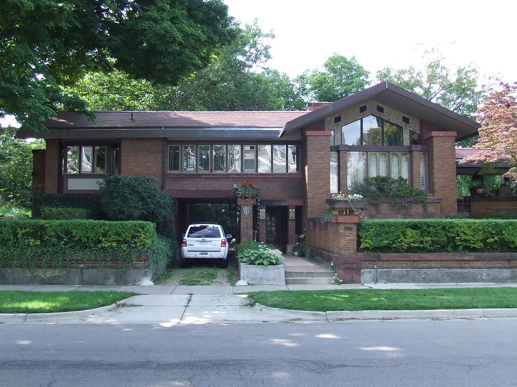 Amberg house along Heritage Hill Historic District