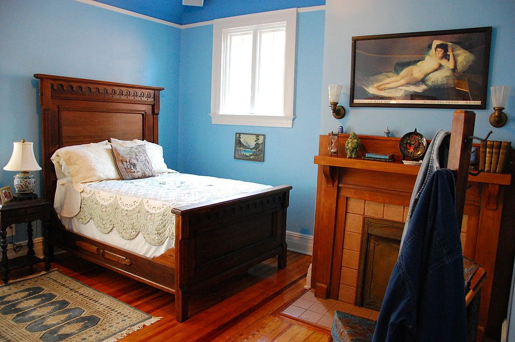 A bedroom in The Big House Museum