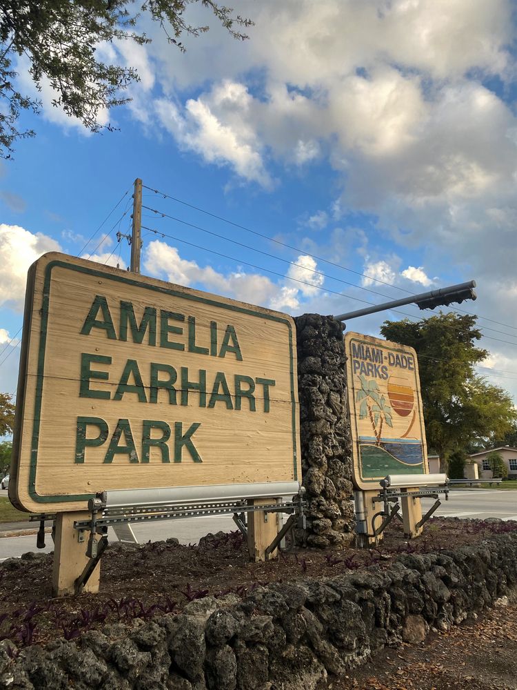 Welcome sign of Amelia Earhart Park