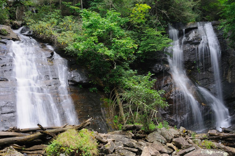 Cascades of Anna Ruby Falls