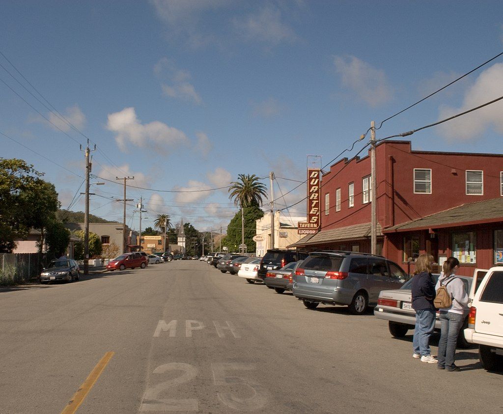 View of Pescadero's main street