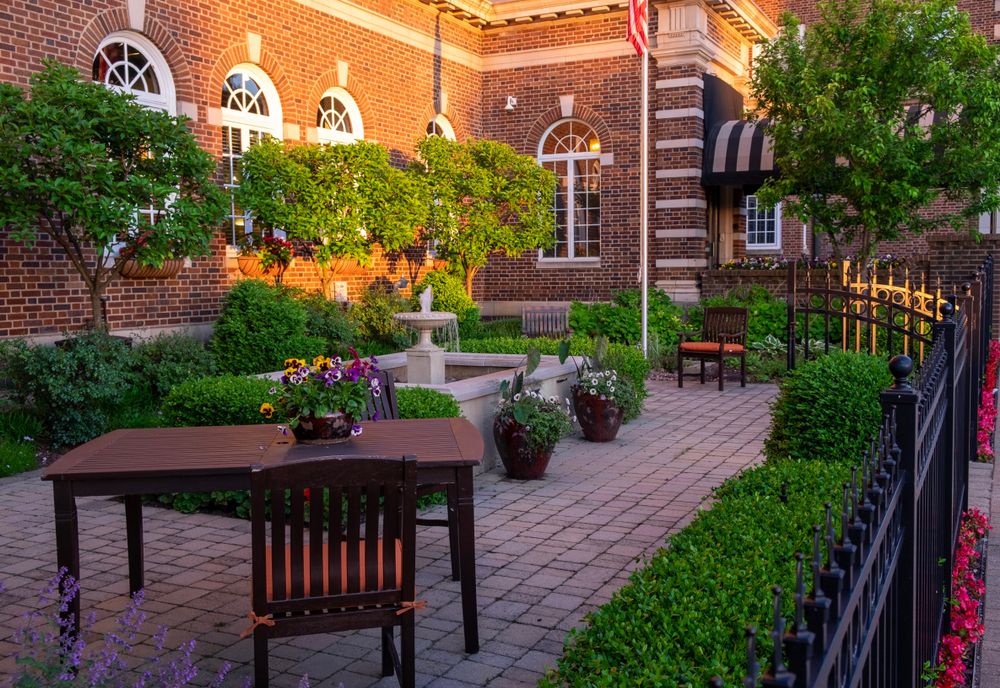 Sitting garden at Downtown Holland