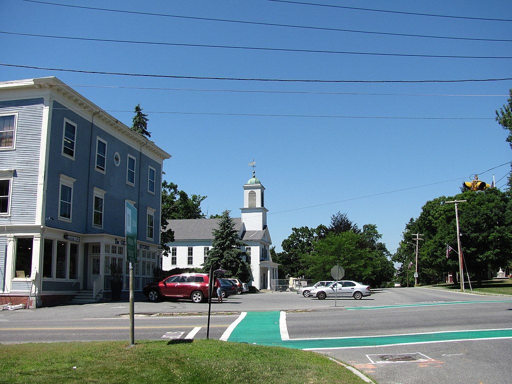 Exterior of Harvard General Store