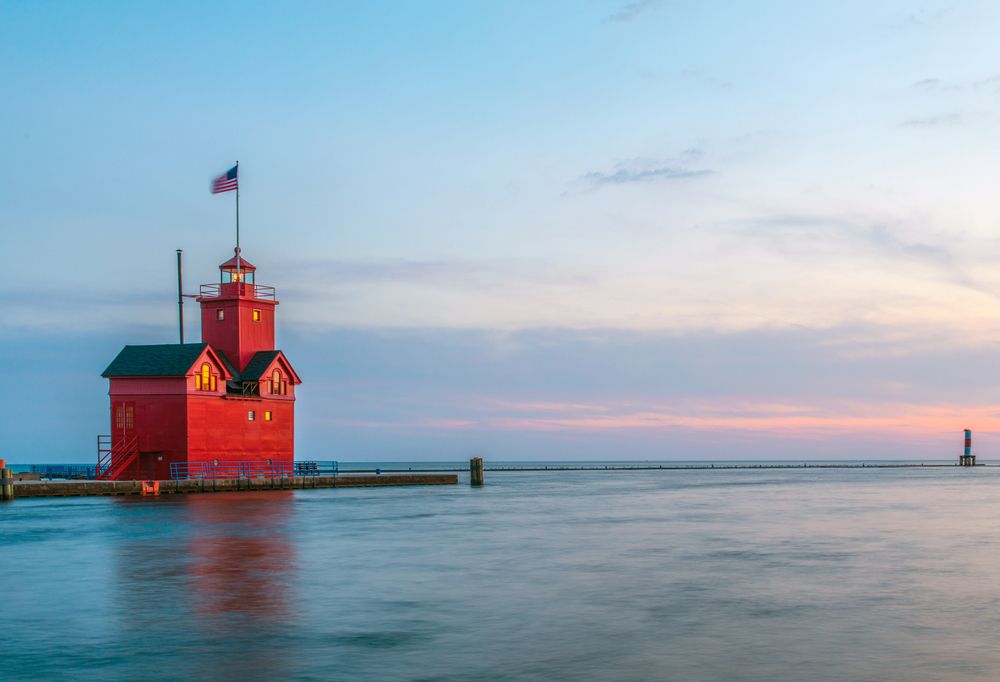 Water surrounding Big Red Lighthouse