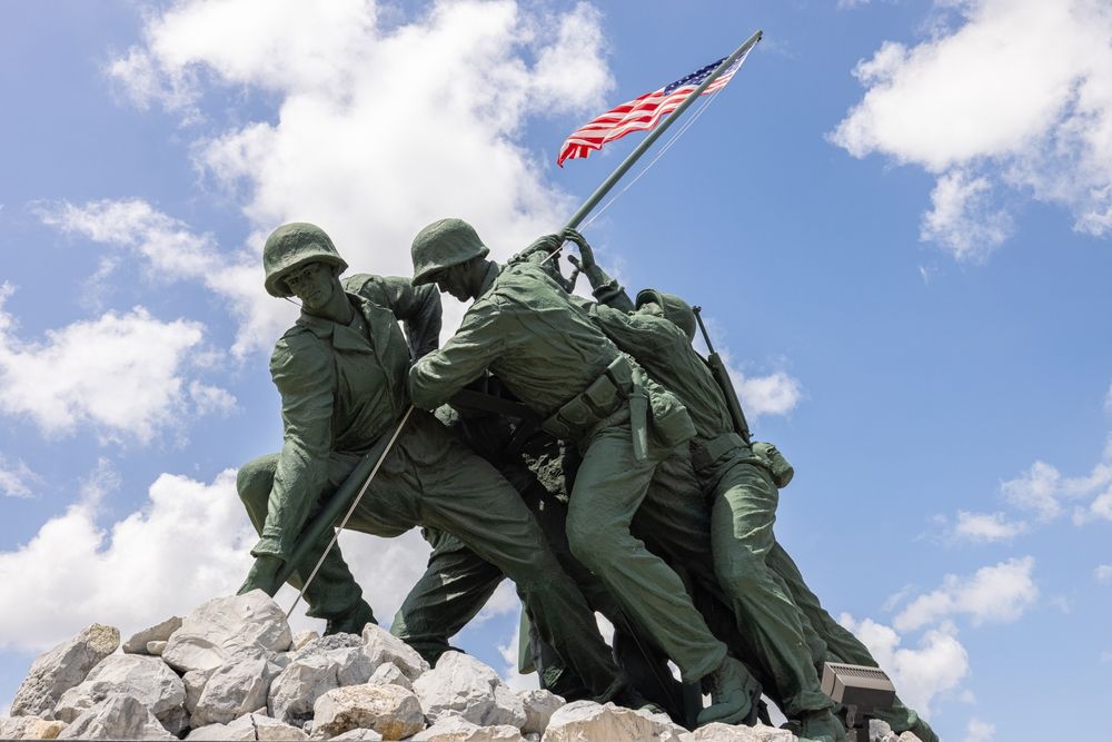Close view of the Iwo Jima Monument
