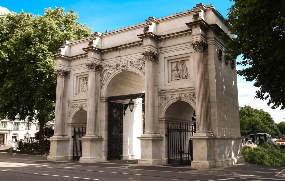 Side view of Marble Arch