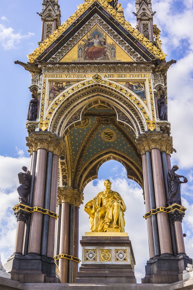 Statue of prince albert at The Albert Memorial