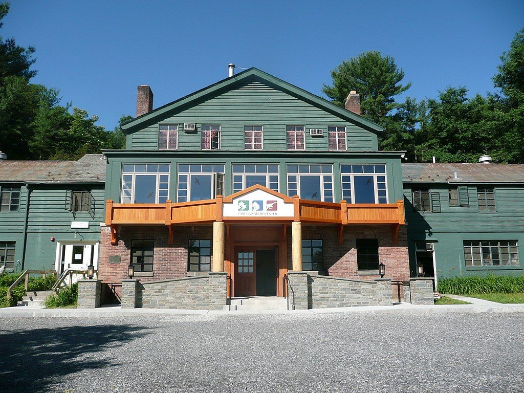 Exterior of Cayuga Nature Center's lodge