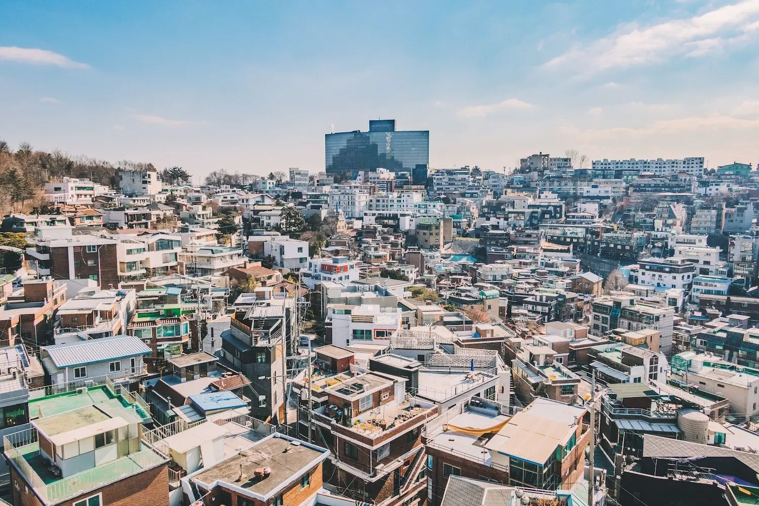 15 Best Things to Do in Itaewon