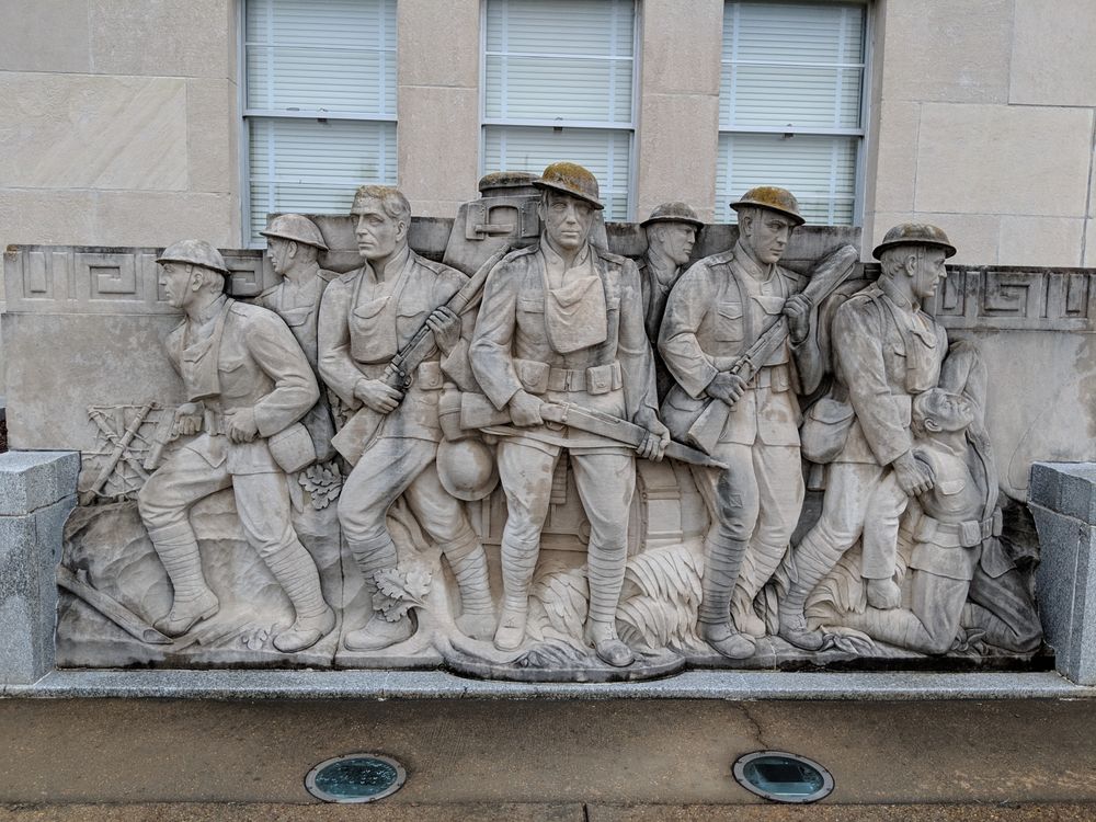 Sculptures of the War Memorial Building
