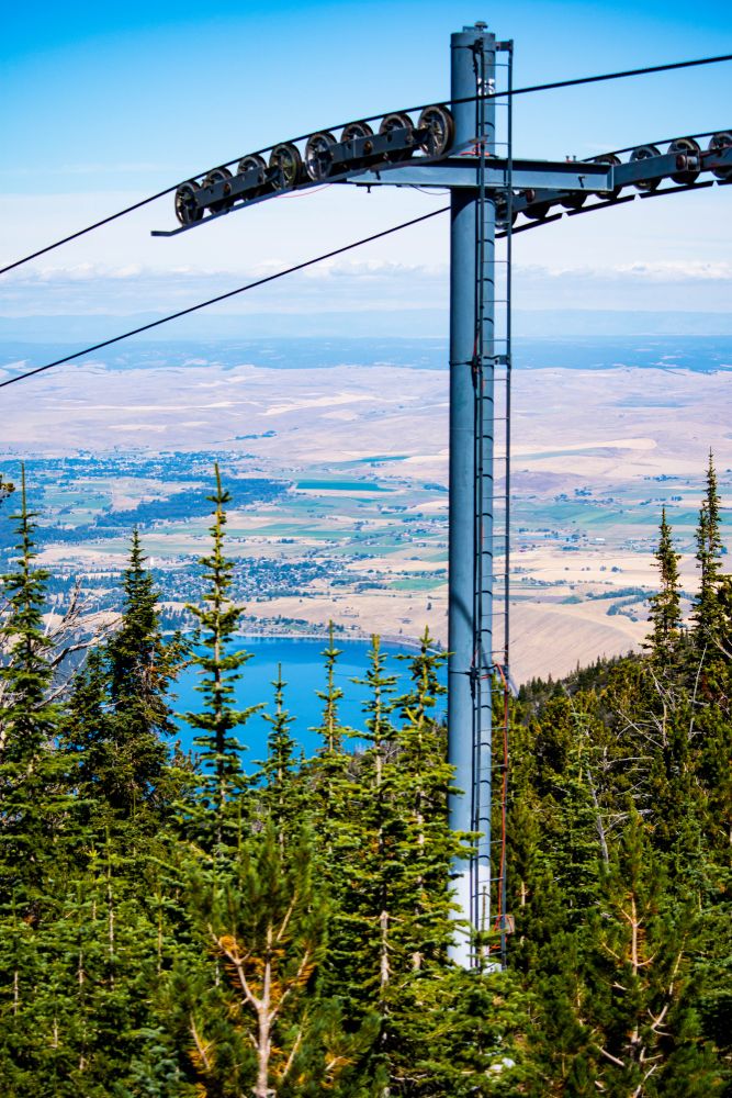 Daytime view of Wallowa Lake Tramway