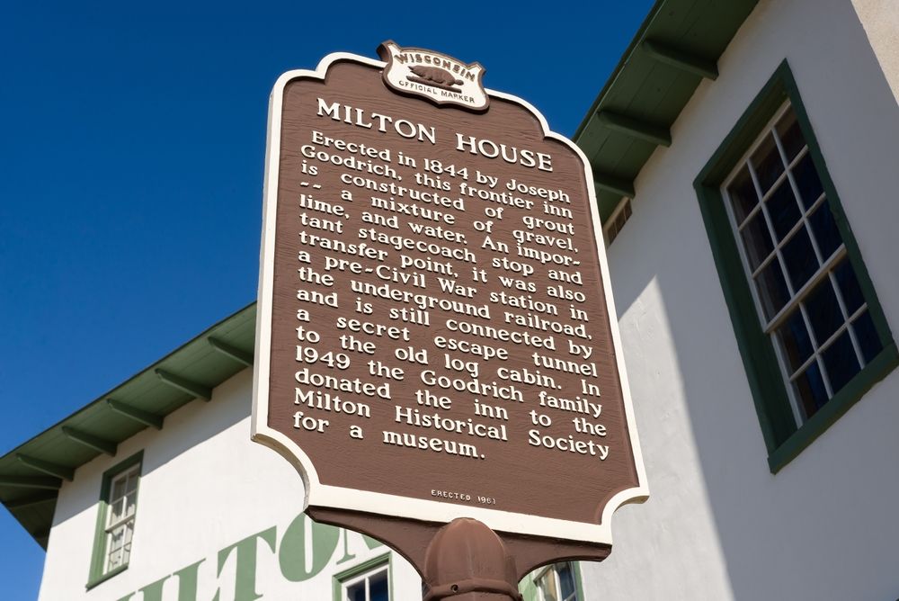 History marker of the Milton House Museum