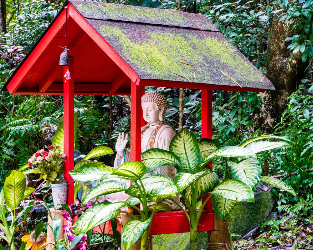 A buddha statue in Byodo-In Temple