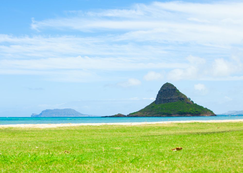 View of the Mokoli'i from Kualoa Regional Park