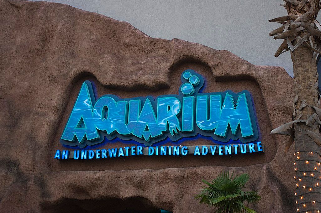 Name sign of the Aquarium Restaurant