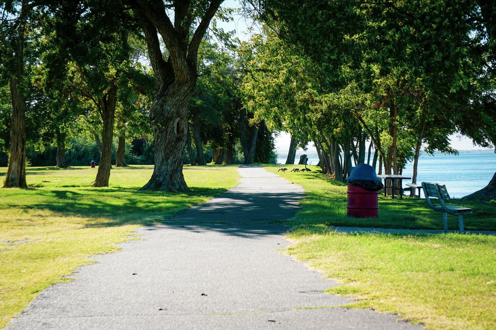 A walkway at Columbia Park.