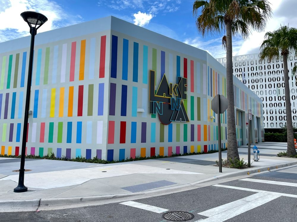 Colorful walls of a building at Lake Nona Sculpture Garden