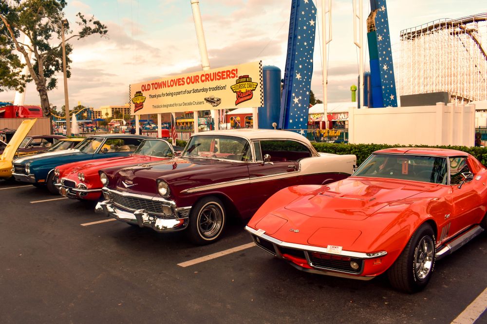 Classic car show at Old Town