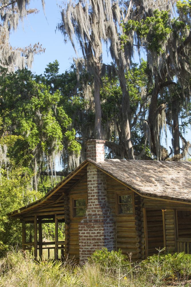 A cabin at Shingle Creek Regional Park