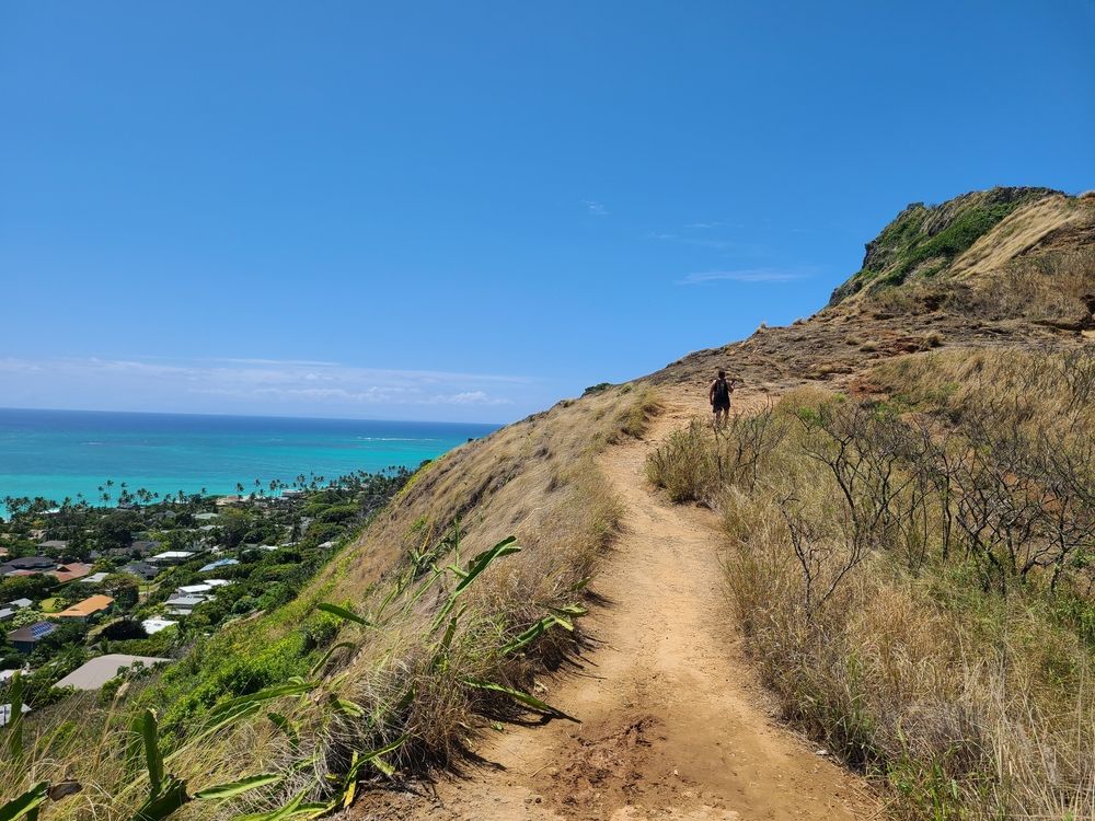 Hiking trail of Lanikai Pillbox