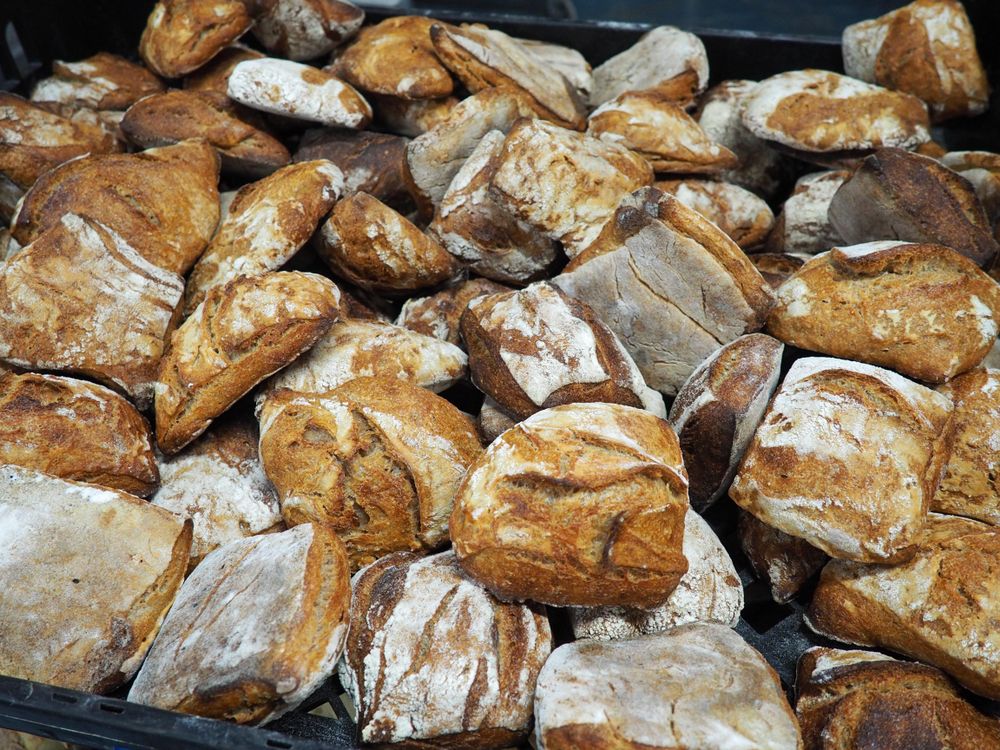 A pile of bread rolls in Paris Baguette