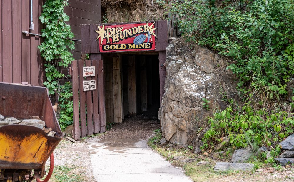 Entrance to the Big Thunder Gold Mine