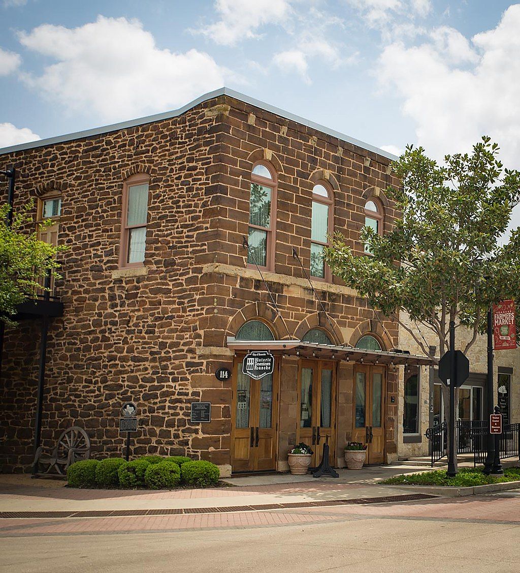 Exterior of Roanoke Visitor Center and Museum
