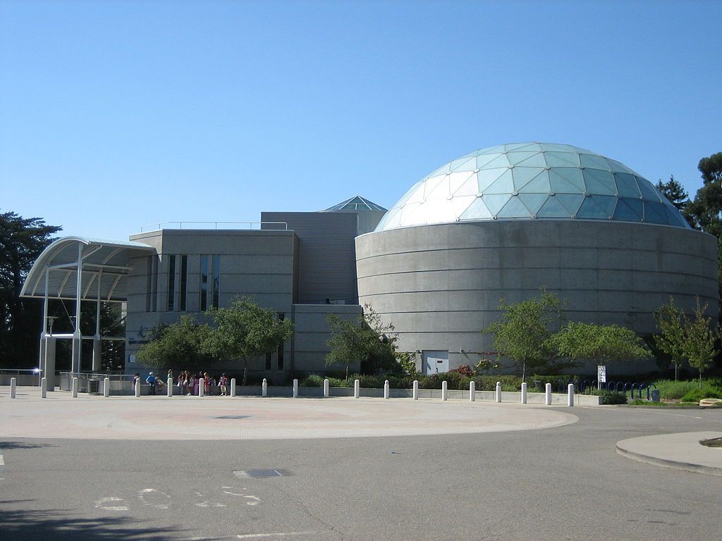 Exterior of Chabot Space & Science Center