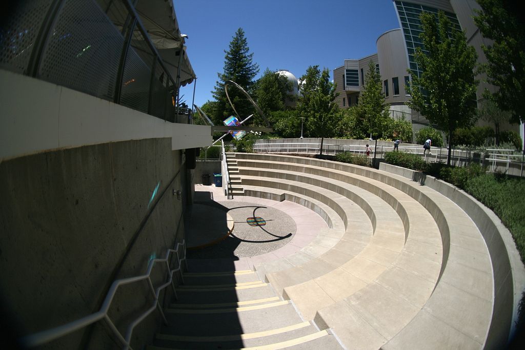 Solar clock of Chabot Space & Science Center