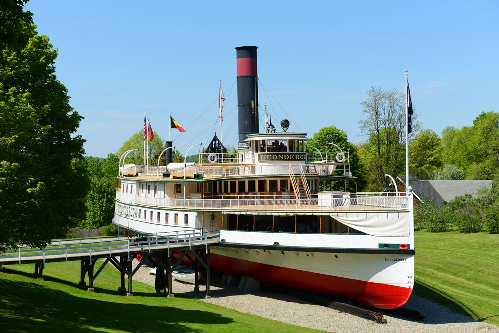 Exterior of steamboat Ticonderoga