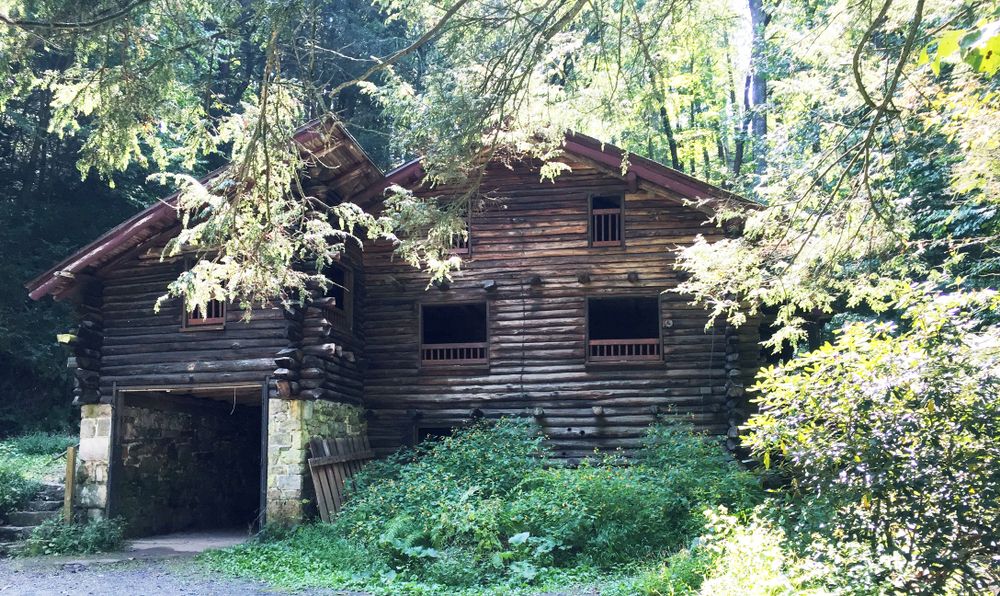 A log cabin at Swatara State Park
