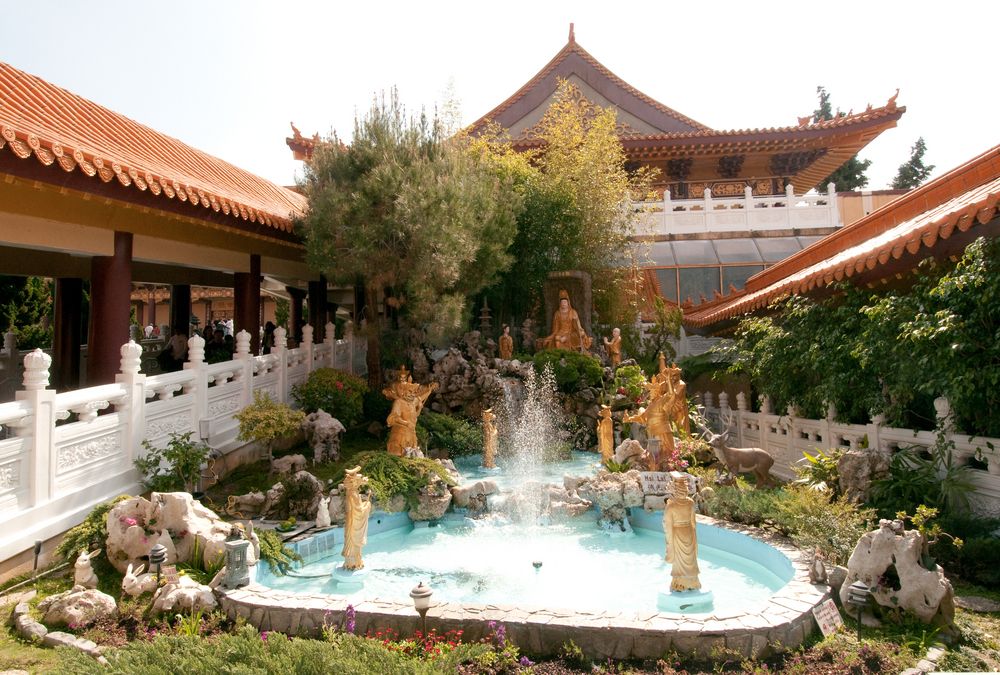 A pond at Hsi Lai Temple